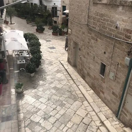 Dimora Grottacielo דירה *