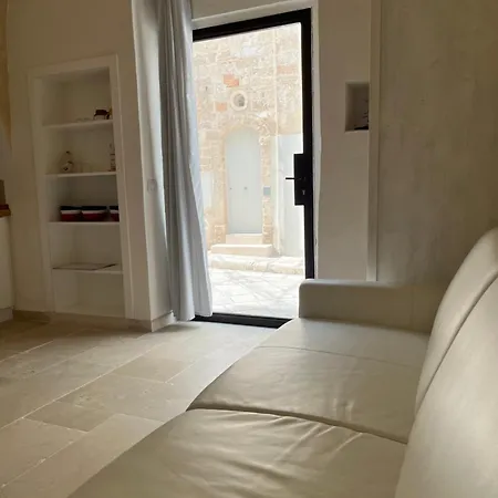 Dimora Grottacielo דירה *