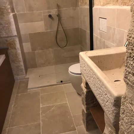 Dimora Grottacielo شقة بولينيانو آ ماري